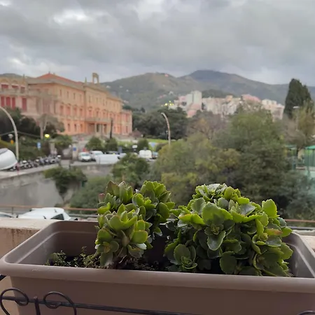Comfort And Quiet Few Steps From The Ligurian Sea Apartment Genoa