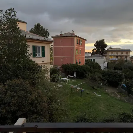 Comfort And Quiet Few Steps From The Ligurian Sea Apartment Genua
